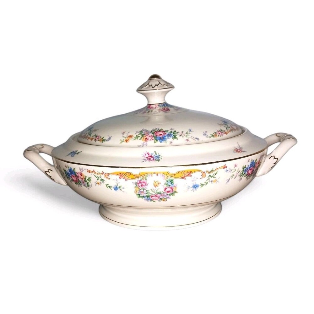 H&C Porcelain Hass-Czjzek Coronado Czech Covered Vegetable Serving Bowl Handles